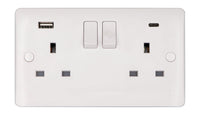Deta Vimark VP1289 Pro White Moulded 13A 2 Gang Switched Socket with 2 USB Ports (1 x Type C + 1 x Type A, 4.8A)