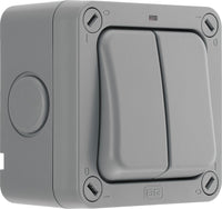 BG WP42-02 Weatherproof Nexus Storm 20AX 2G 2-Way Switch