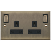 Selectric DSL685 5M 2 Gang 13A Switched DP Socket Outlet with Outboard Rockers & 2 Earth Terminals - Antique Brass, Black Insert